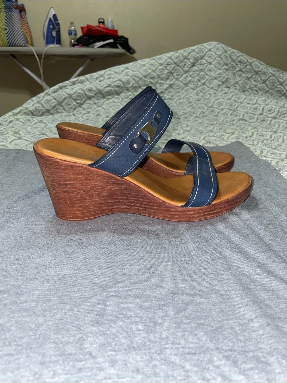 Italian Shoemakers Navy Leather Double-Strap Wedge Sandals